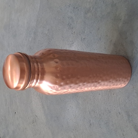 Kosdeg Hammered Copper Water Bottle - Picture 8 of 13